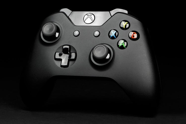 Xbox One renovará su mando añadiendo un puerto minijack para el headset