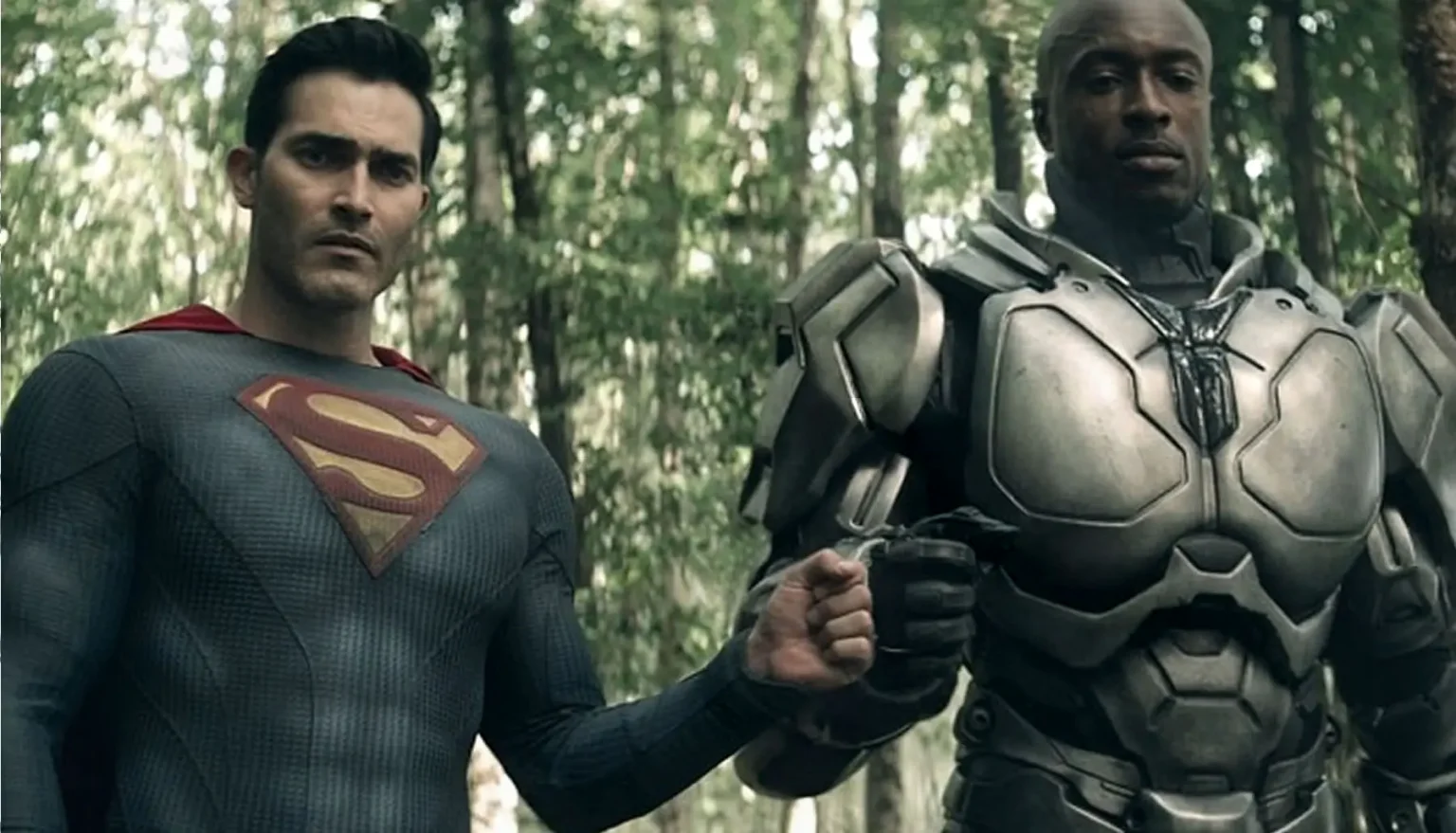 la cw renueva the flash y superman y lois