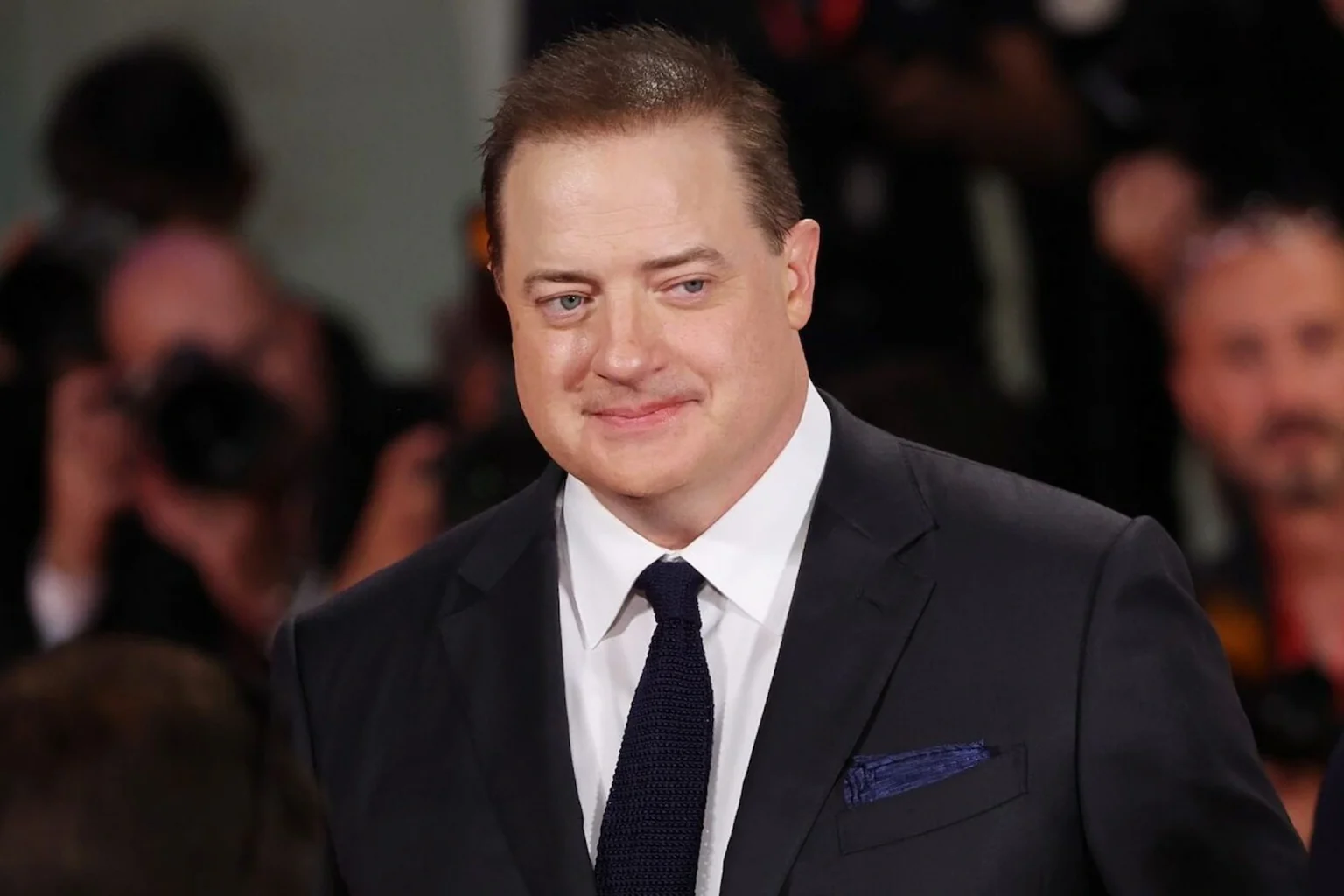 ¡Es trágico! Comenta Brendan Fraser sobre la cancelación de Batgirl